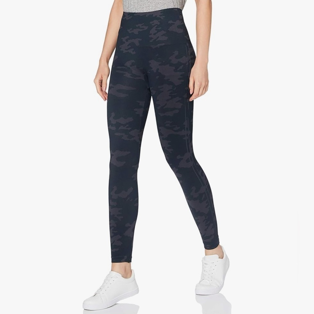 SPANX Look At Me Now Black Camo Leggings High-Waisted Form-Fitting size XL/TG